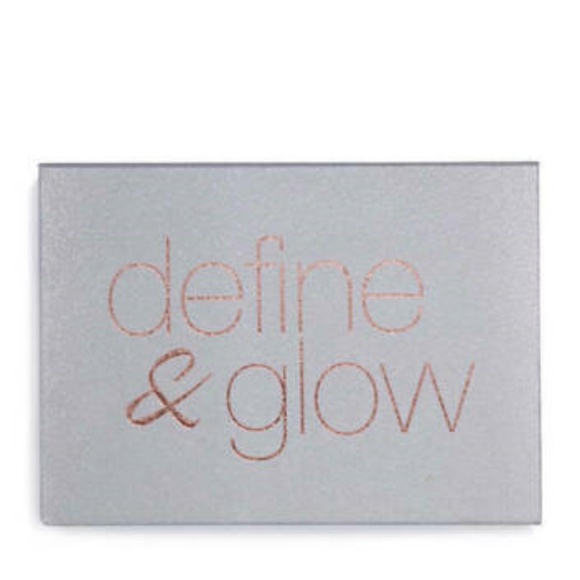 Belk Beauty Define & Glow Highlight and Contour - Picture 2 of 2